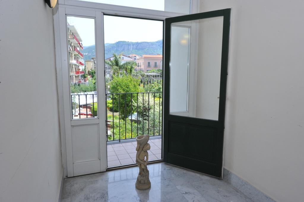 Victor'S House Apartment Sant'Agnello Room photo